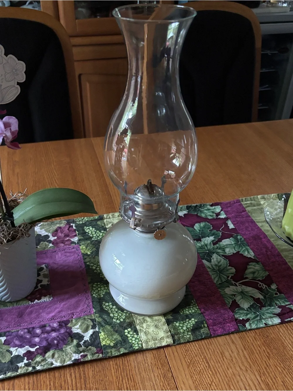 90s Vintage Floral White Lamplight Farms Hurricane Lamp - Elegant Home Accent